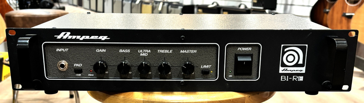 Ampeg B1-RE Bastopp - Begagnad