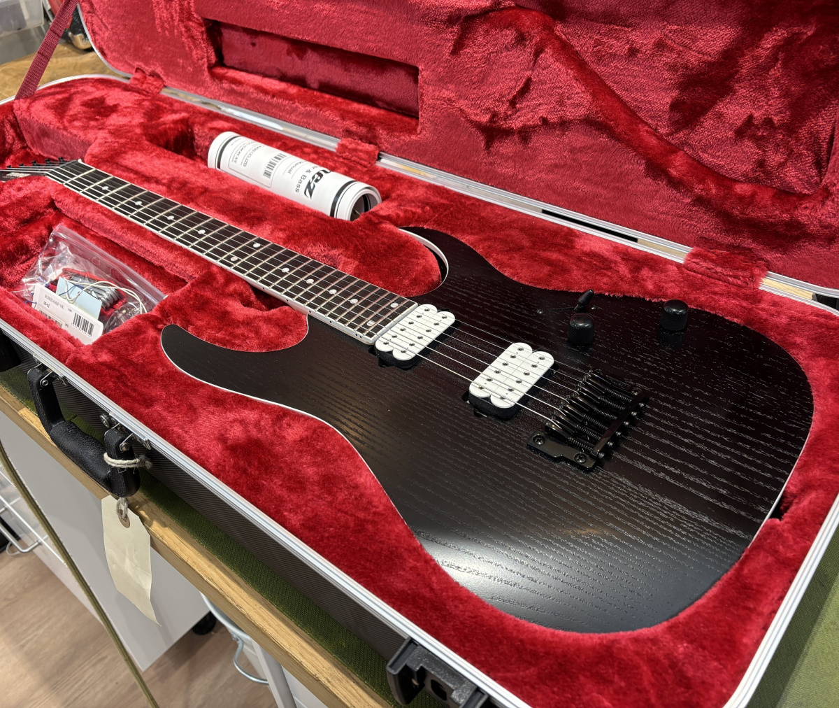 Ibanez RGR652AHBF - Begagnad