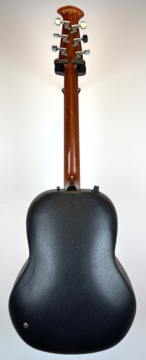 Ovation 1612 Custom Balladeer USA - begagnad