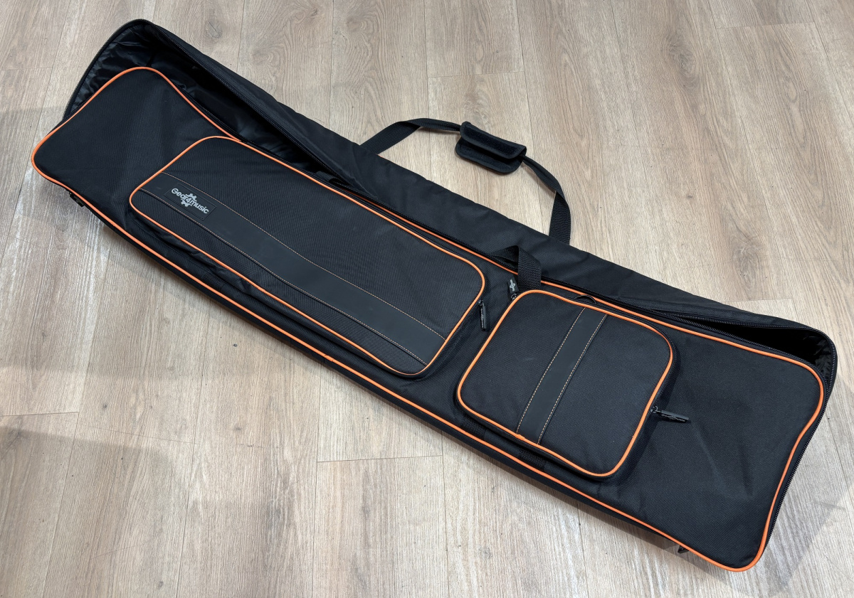 Roland RD-88 - begagnad