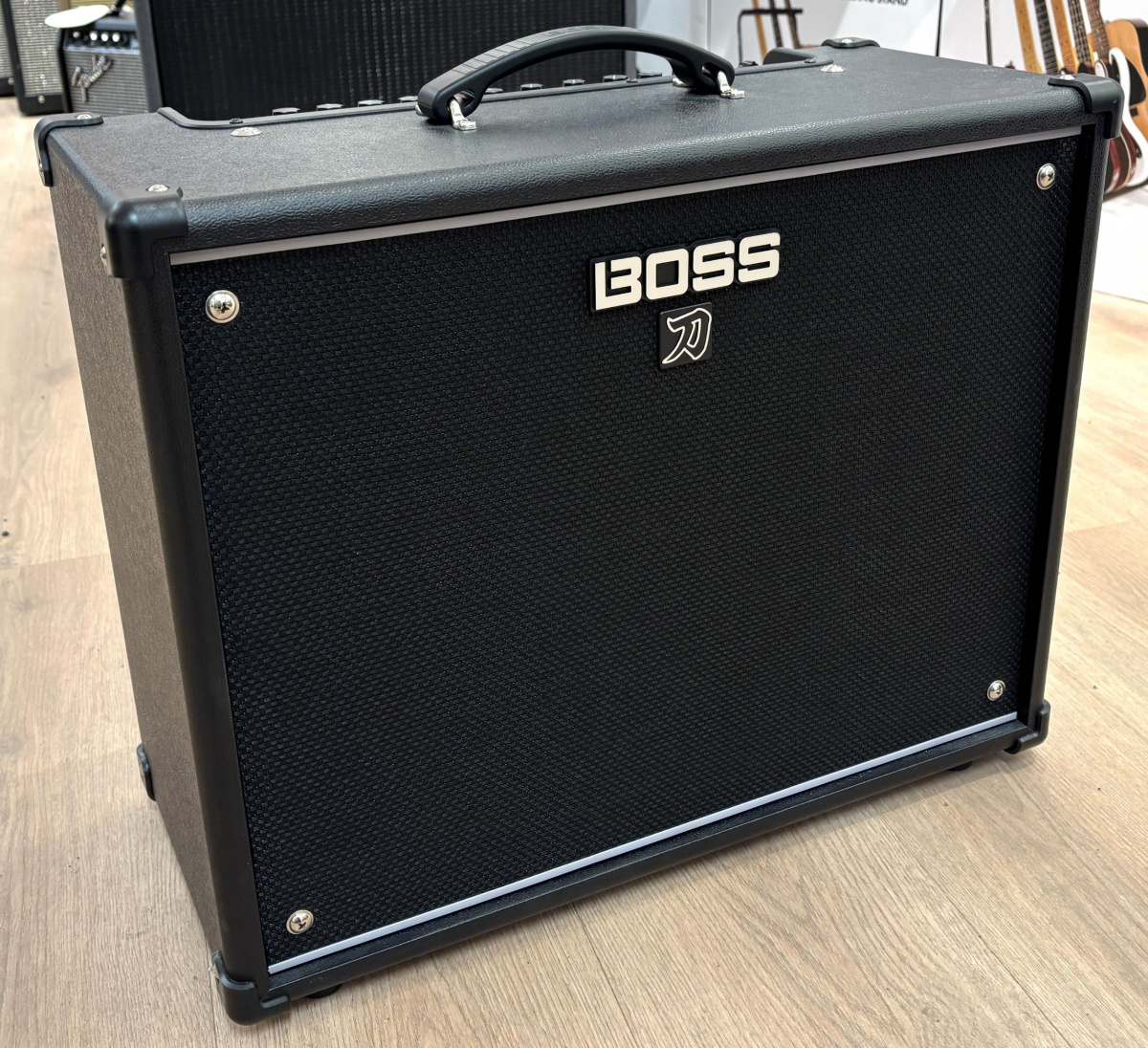 Boss Katana 100 Gen 3 - begagnad