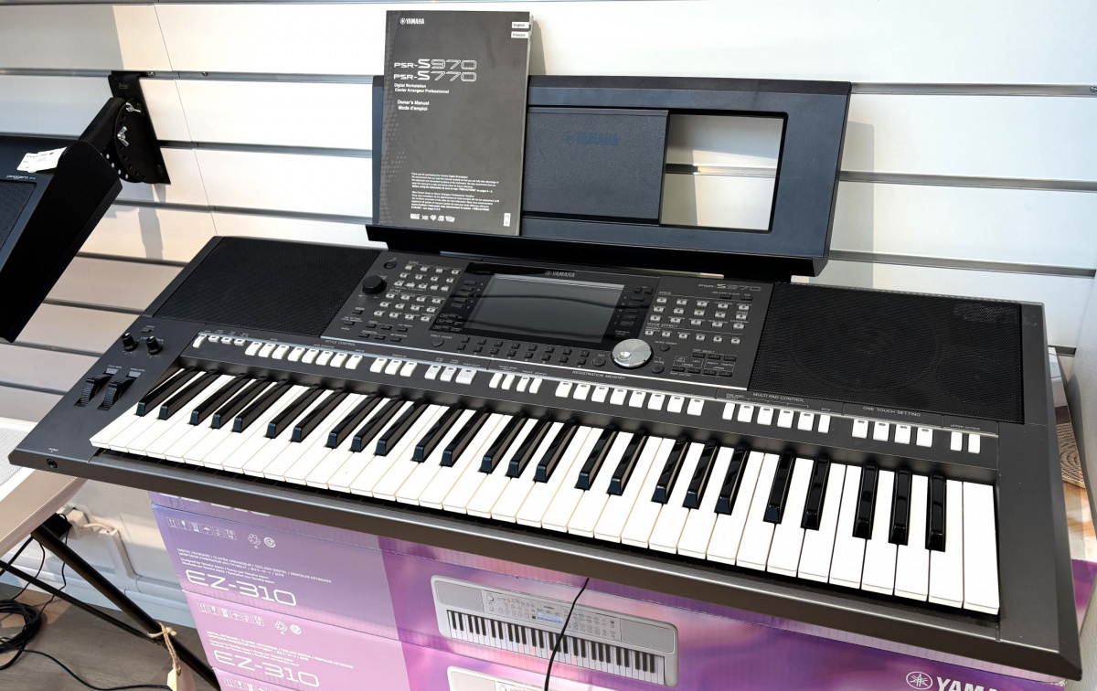 Yamaha PSR-S970 Workstation - begagnad
