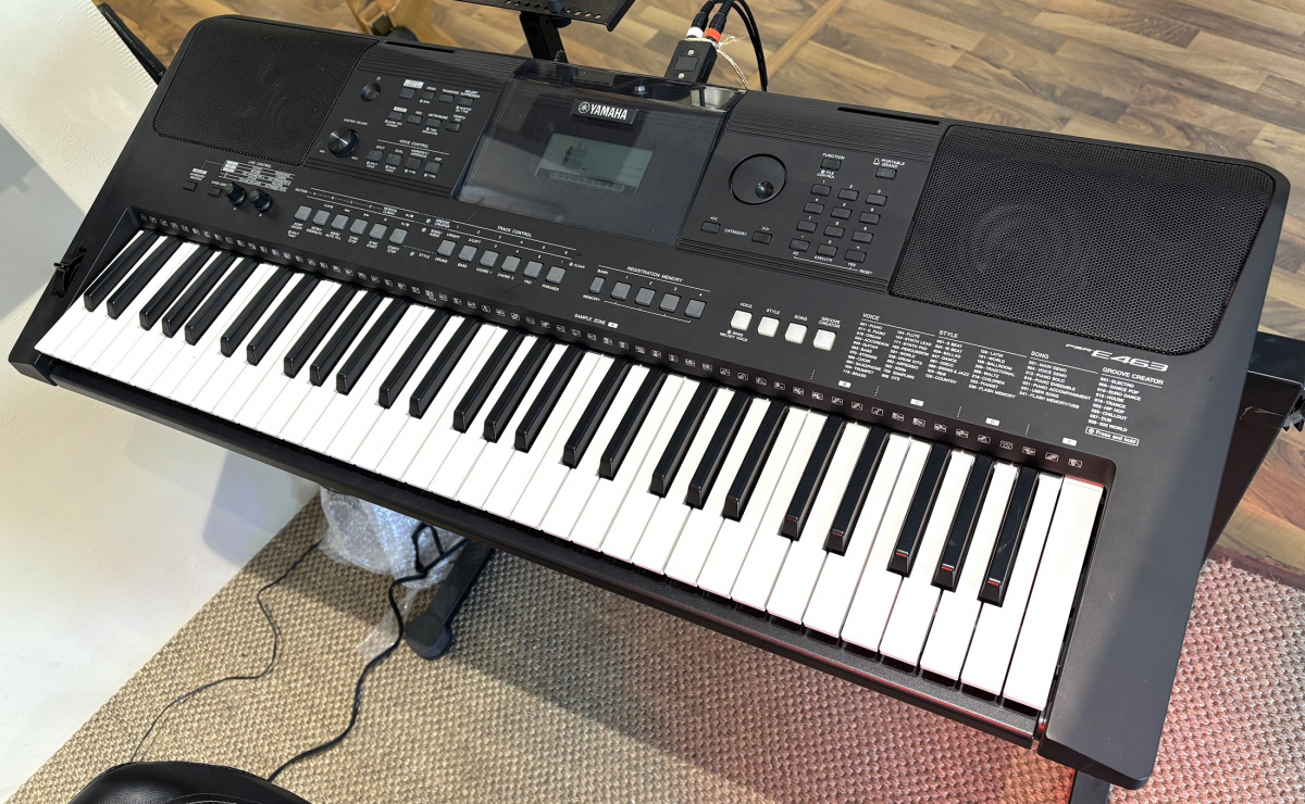 Yamaha PSR-E463 Keyboard - Begagnad