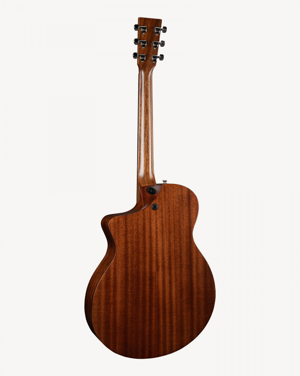 Martin st�lstr�ngad akustisk gitarr tillverkad i mahogny