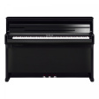 Yamaha CLP-885 - Svart Polerat Yamaha CLP-885PE digitalpiano i polerad svart finish sett framifrån