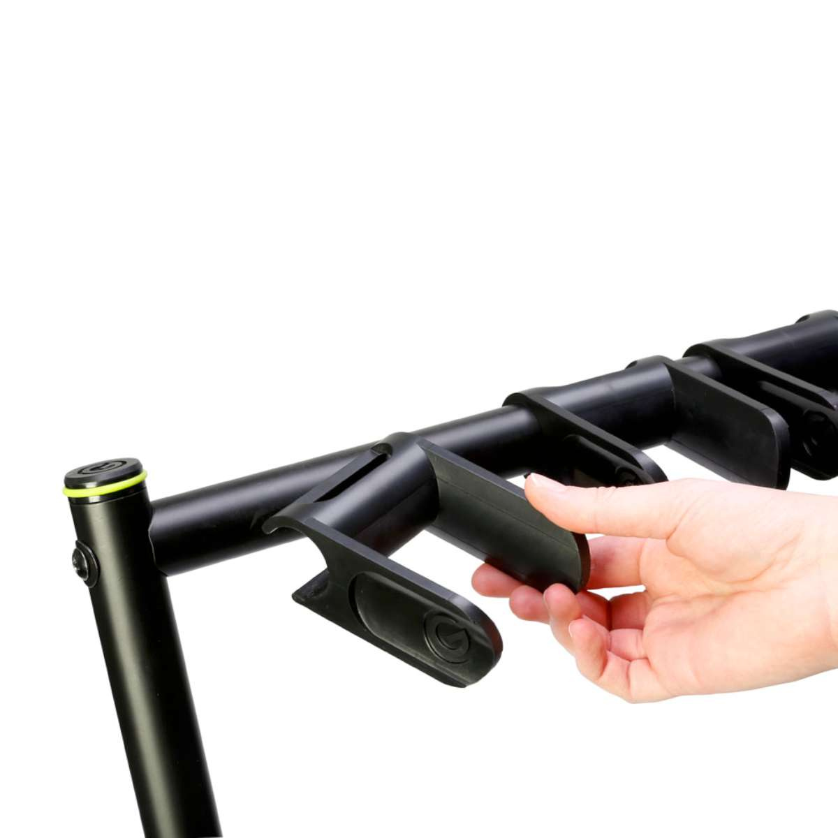 Svart gitarrstativ f�r fem gitarrer