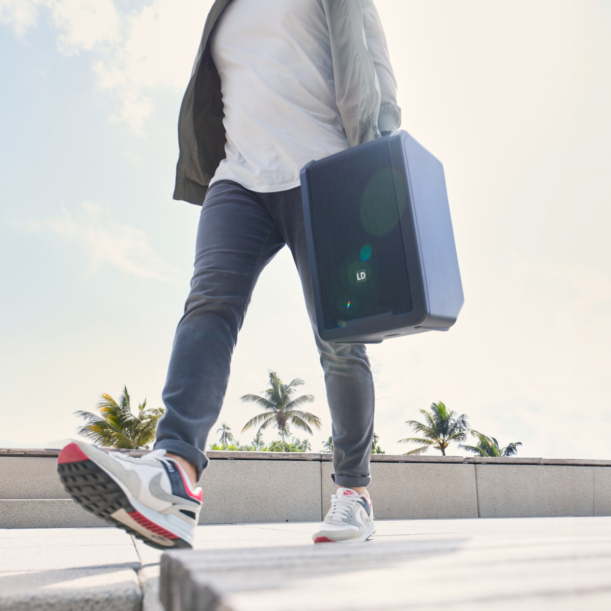 V�ldigt kompakt h�gtalare fr�n LD Systems. M�ngsidig f�r de flesta arrangemang.