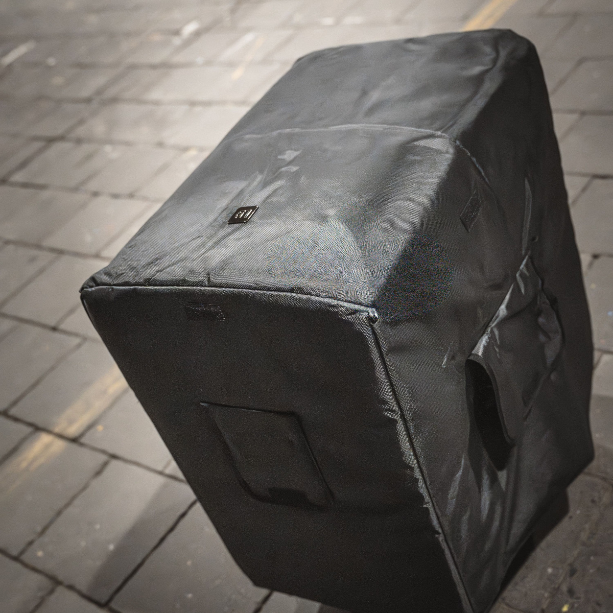 Svart överdrag för MAUI 44 G3-subwoofer