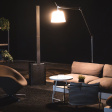 LD Systems MAUI 44 G3 LD Systems MAUI 44 G3 i svart utförande i ett vardagsrum