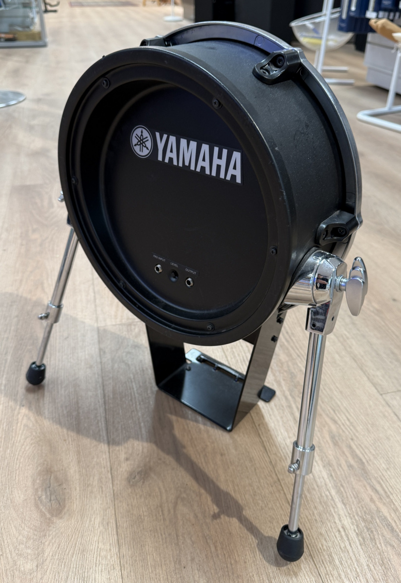 Yamaha KP128 Kick - Begagnad