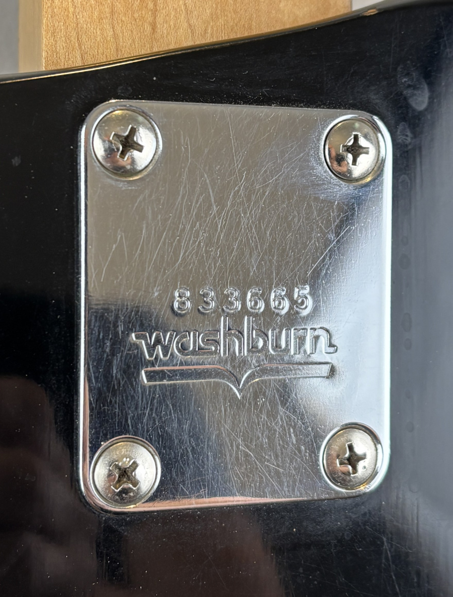 Washburn Force 3 - begagnad