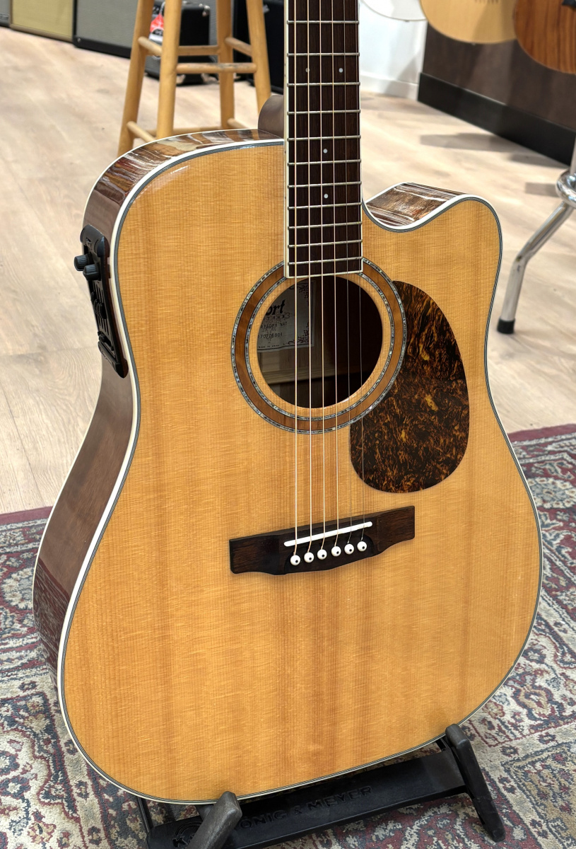 Cort MR730FX - begagnad