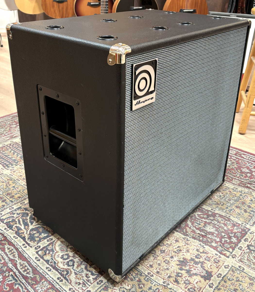 Ampeg SVT-212AV Baskabinett - begagnat