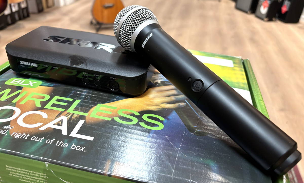Shure BLX24 PG58 Tr�dl�st System - begagnat
