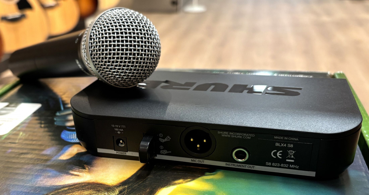 Shure BLX24 PG58 Tr�dl�st System - begagnat