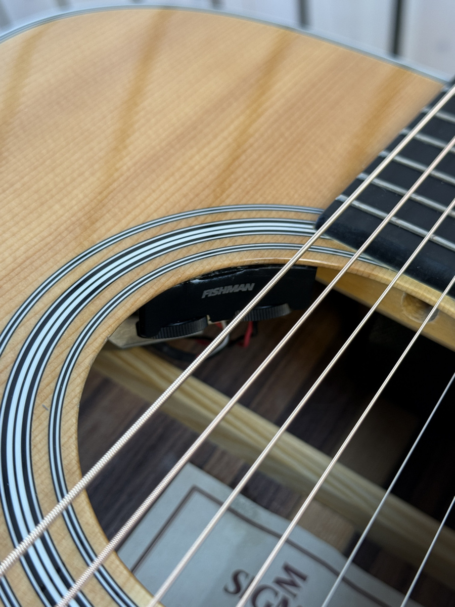 Sigma OM med hardcase - Begagnad