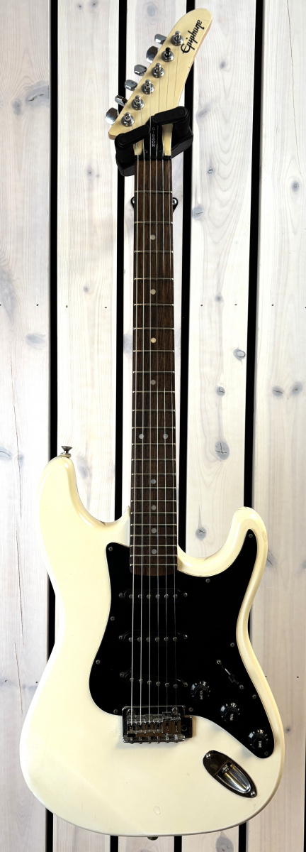 Epiphone ST-Style elgitarr - begagnad