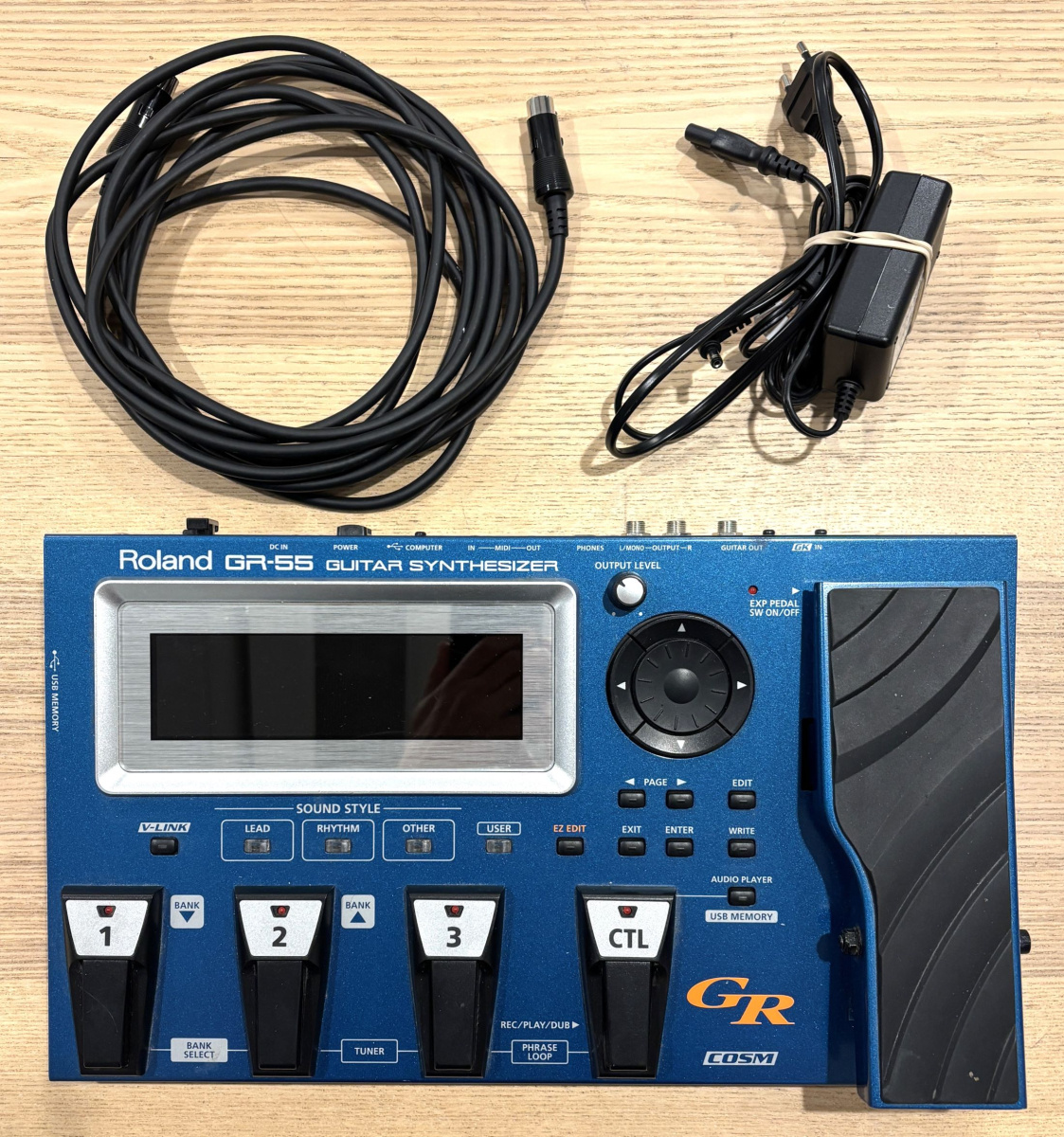 Roland GR-55 + GK-3 inkl. gitarr - begagnad