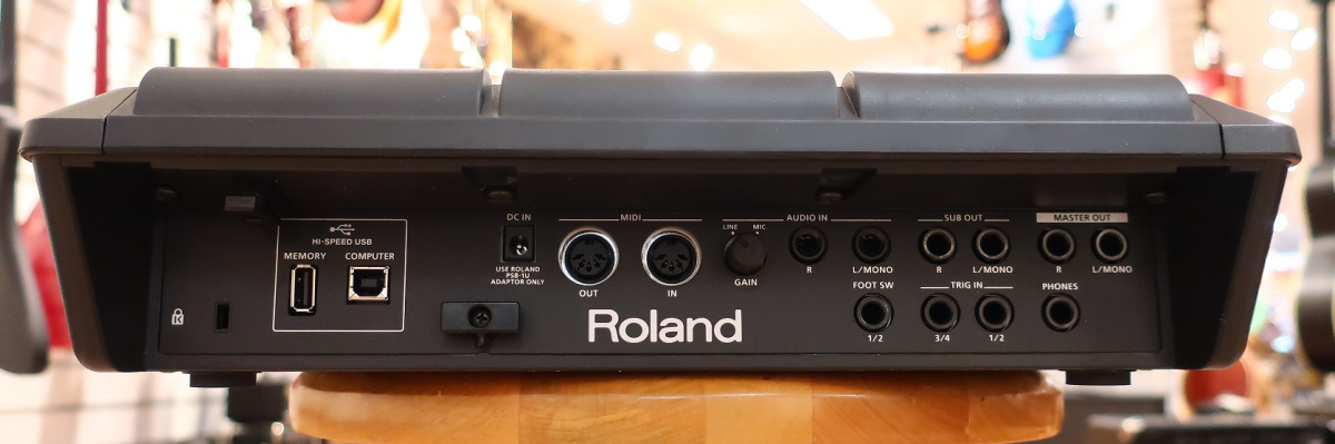 Roland SPD-SX begagnad samplingpad i gott skick. ingångar och utgångar