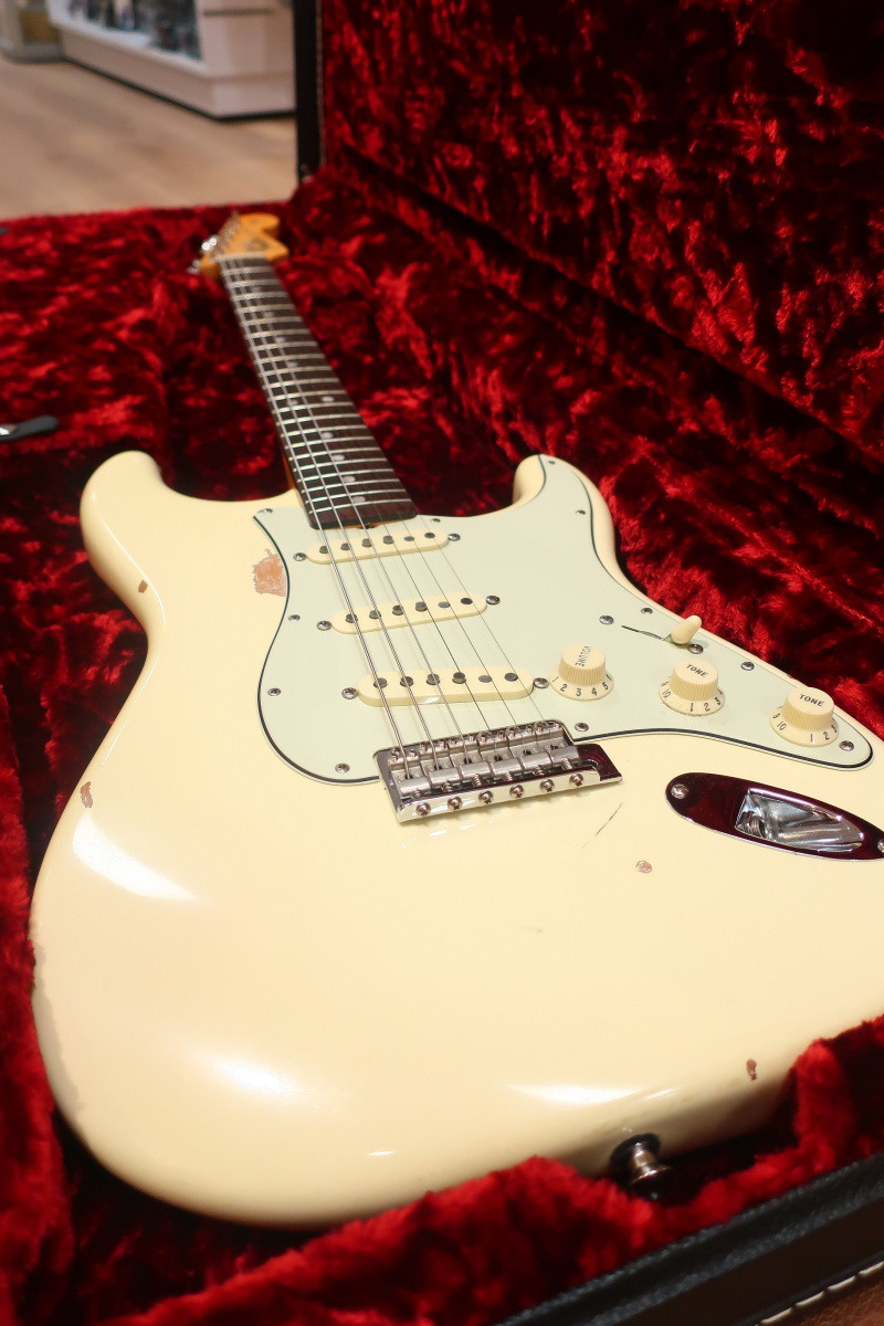 Fender American Original 60s Stratocaster hela gitarren i case