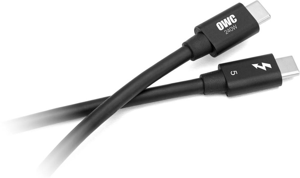 Kontakterna till en OWC Thunderbolt 5 kabel som �r 80cm l�ng