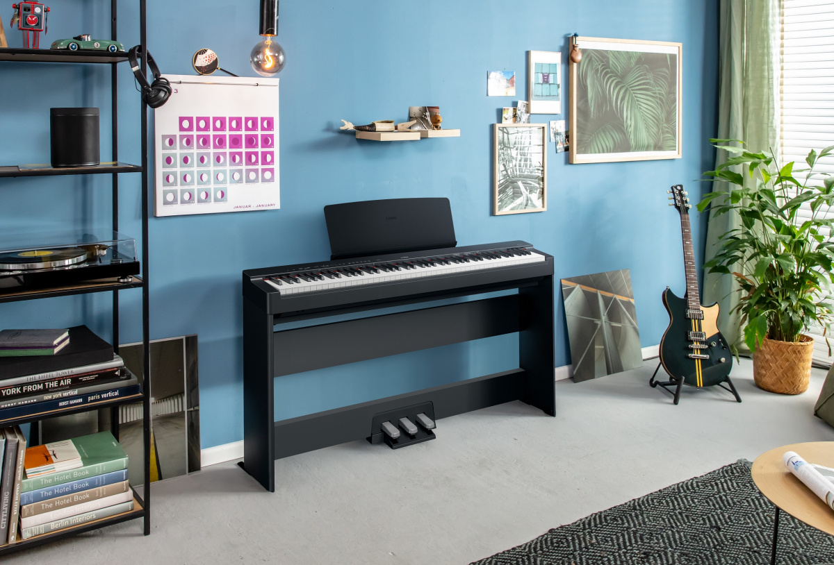 Yamaha P-225 Digitalpiano - Svart
