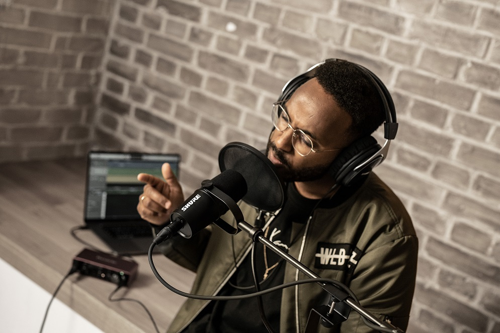 Shure MV7X Podcast Microphone