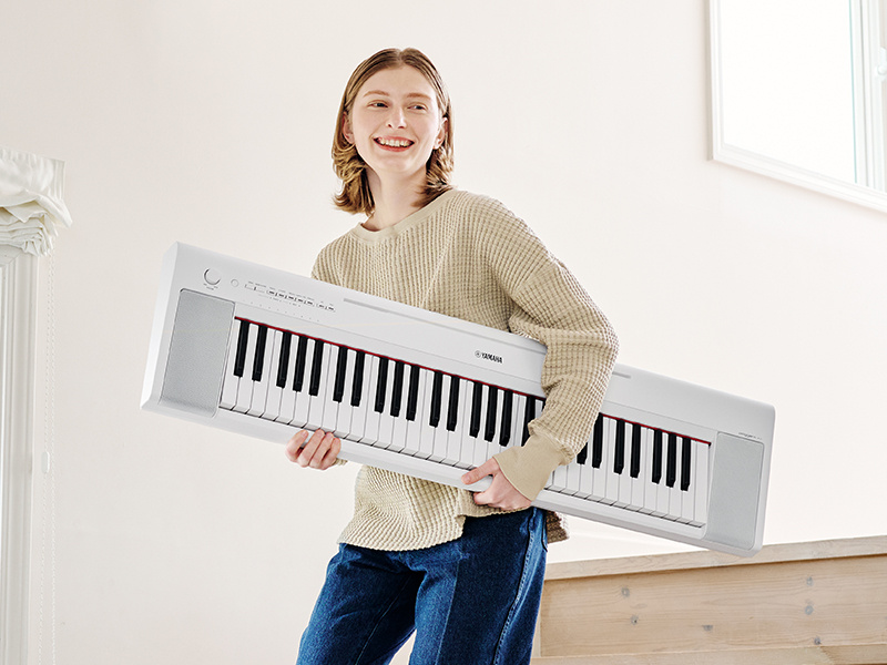 Yamaha NP-15 Piaggero - white