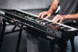 Yamaha CK76 Yamaha CK76 med inbyggda stereohögtalare