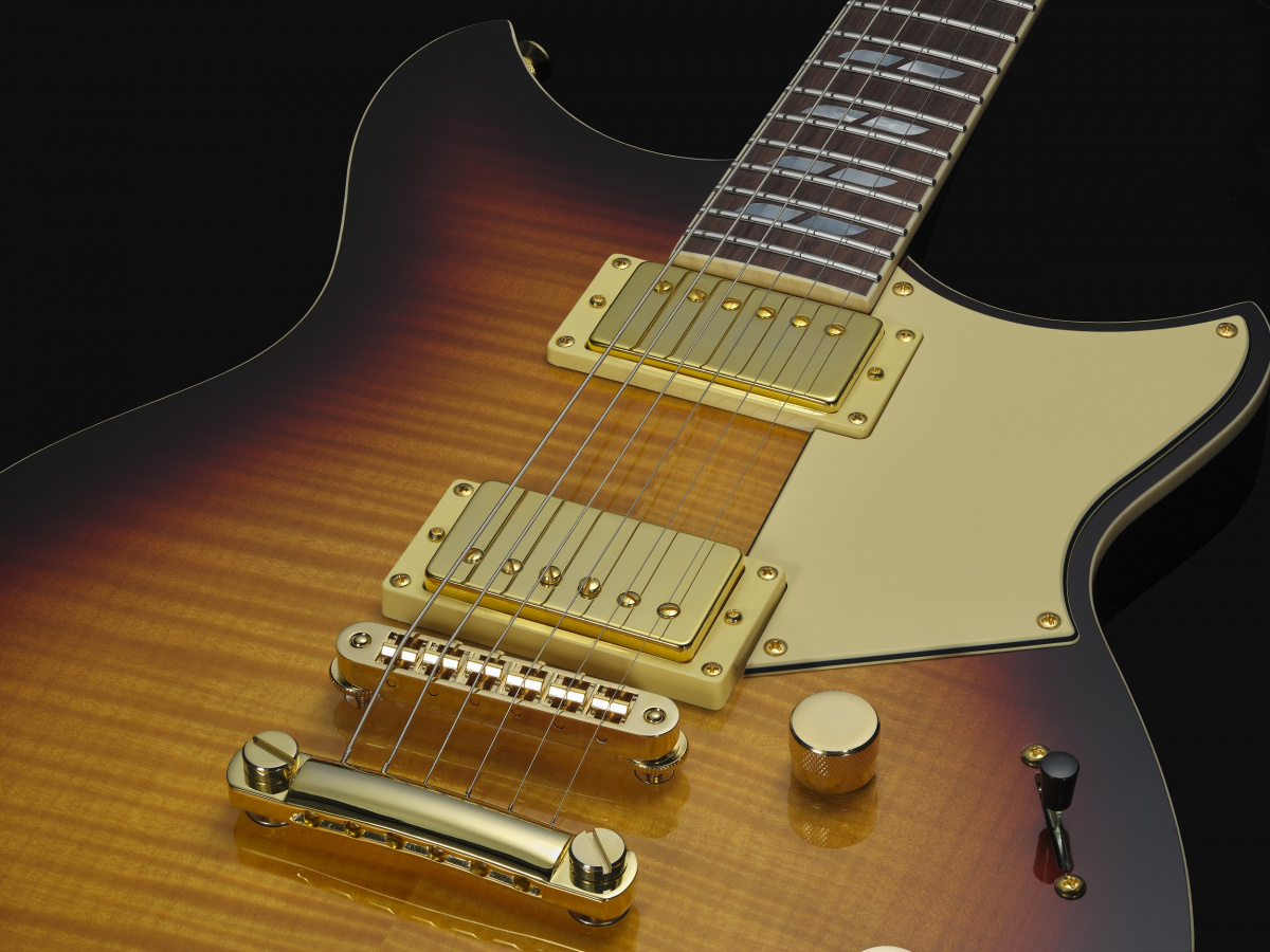 Yamaha RS20MM Revstar elgitarr i detalj